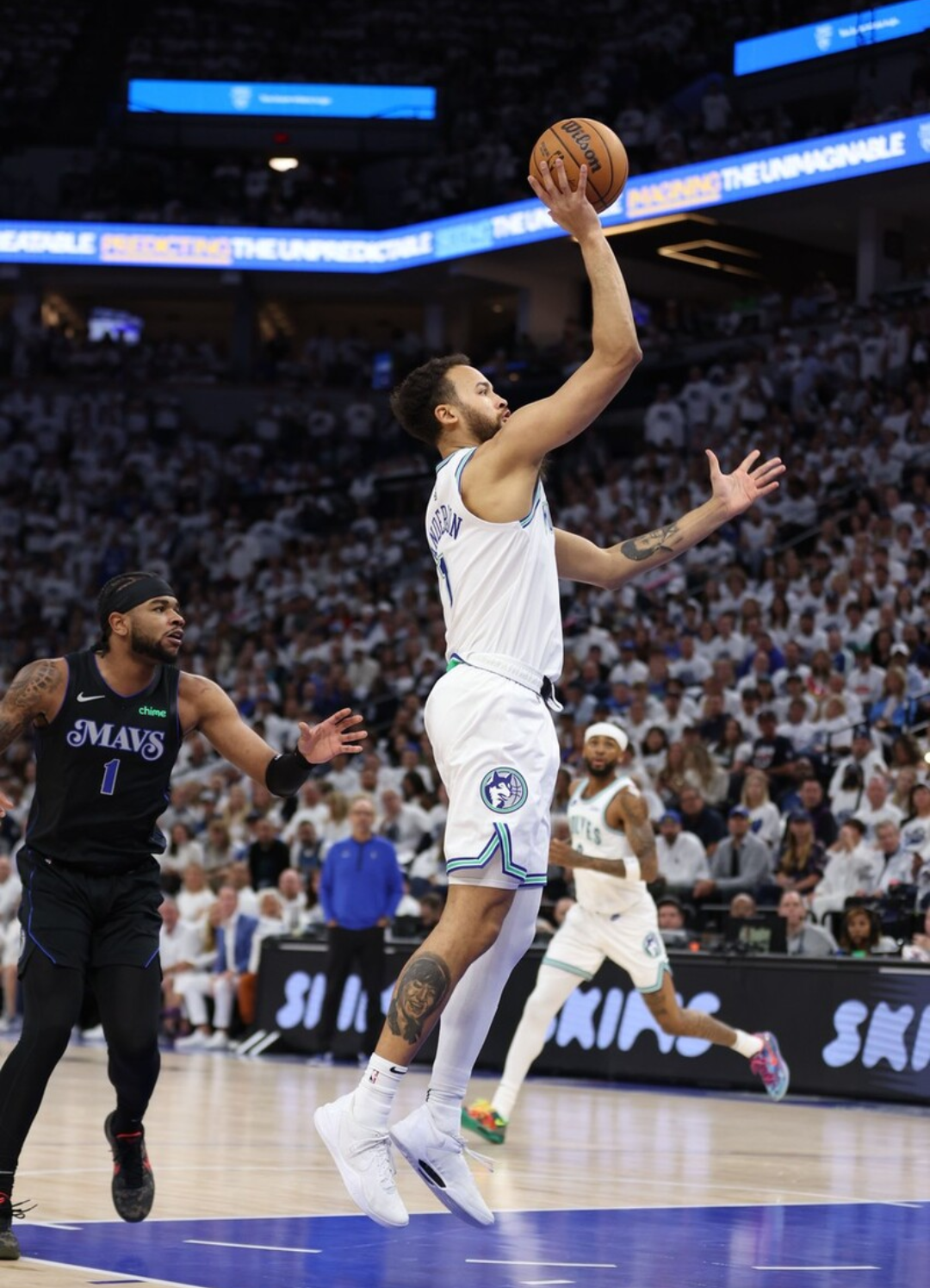 九游娱乐-西甲转会期再迎强敌，明尼苏达森林狼篮板制胜，主帅态度：质疑声仍在，临场指挥获称赞的简单介绍